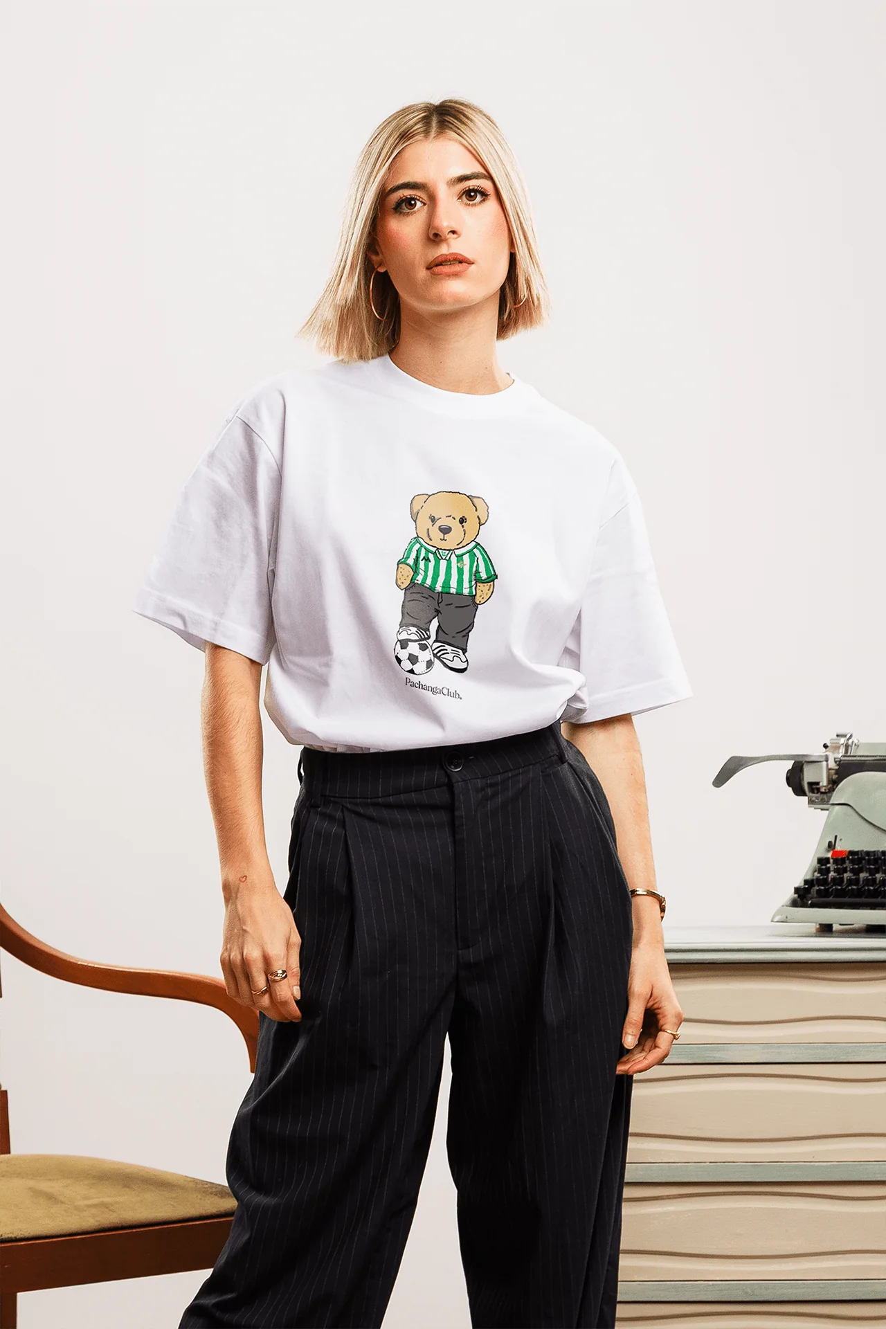 Camiseta "Pacho Bético" - Blanco - Image 8