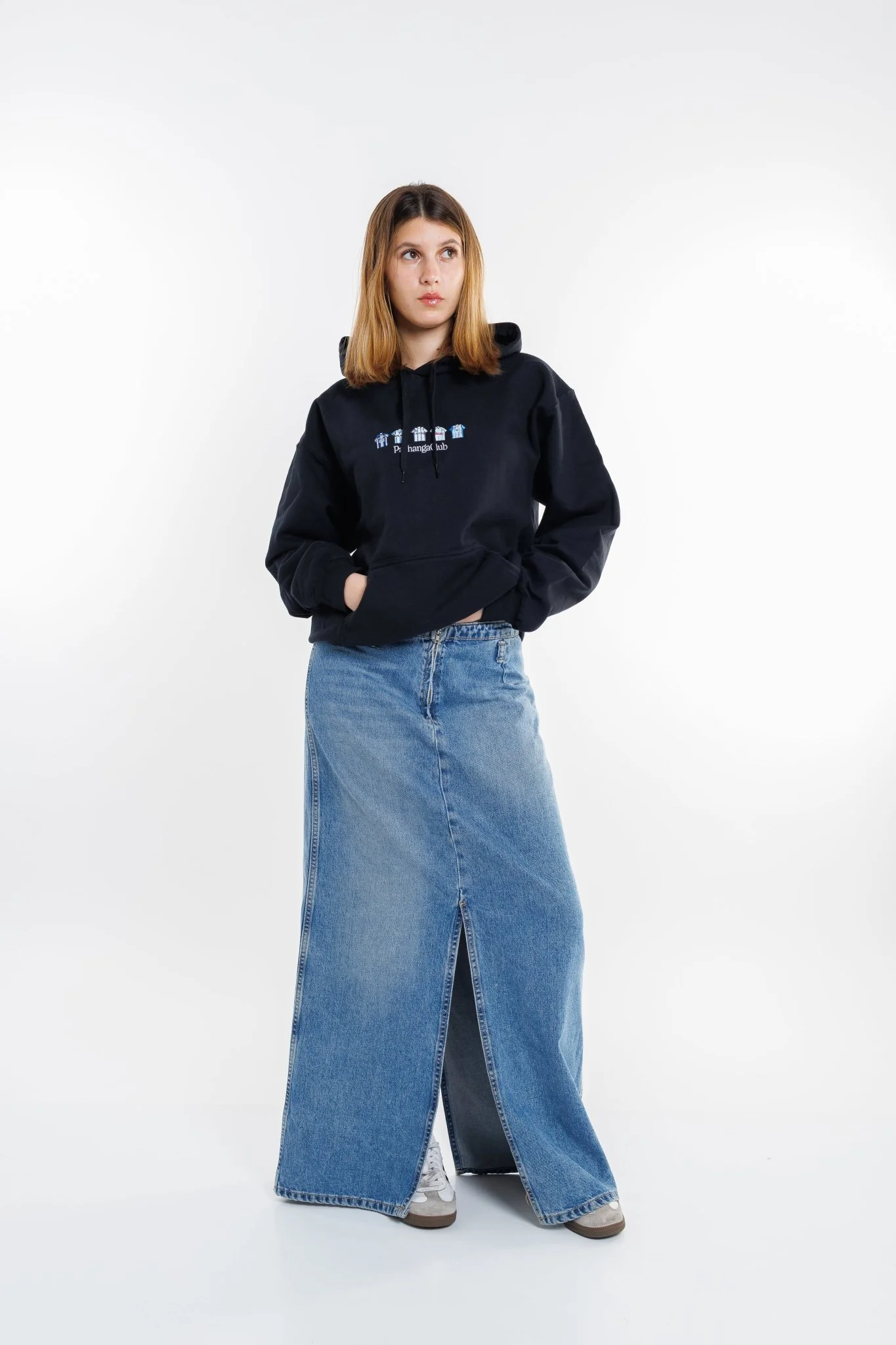Sudadera Equipaciones Históricas Malaguistas - Negro - Image 5