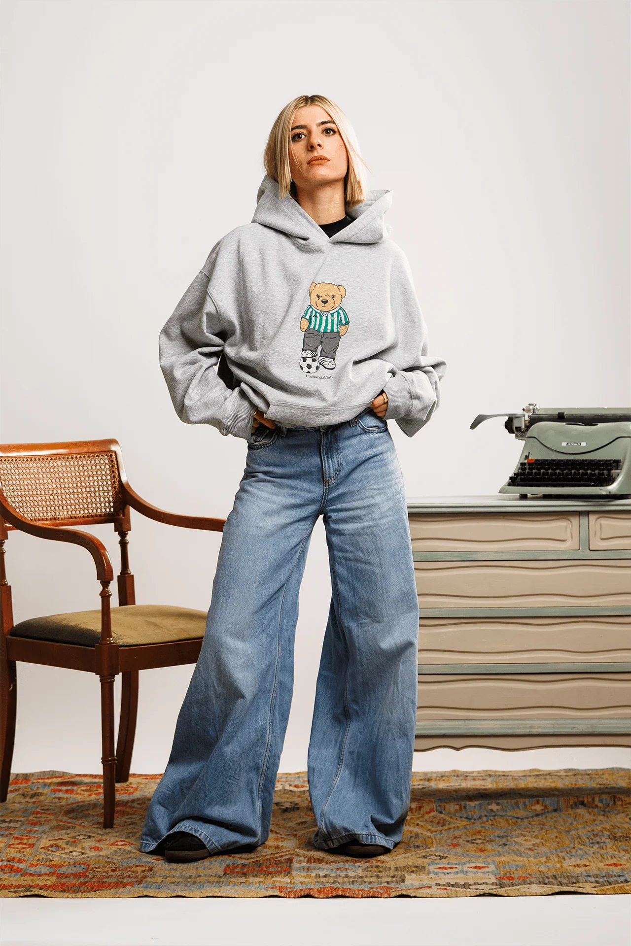 Sudadera "Pacho Bético" - Gris - Image 6