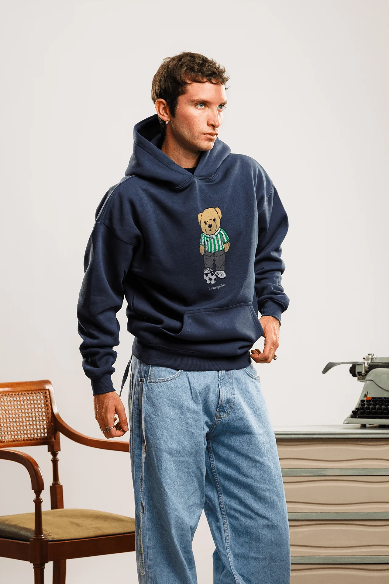 Sudadera "Pacho Culér" - Azul Marino - Image 4